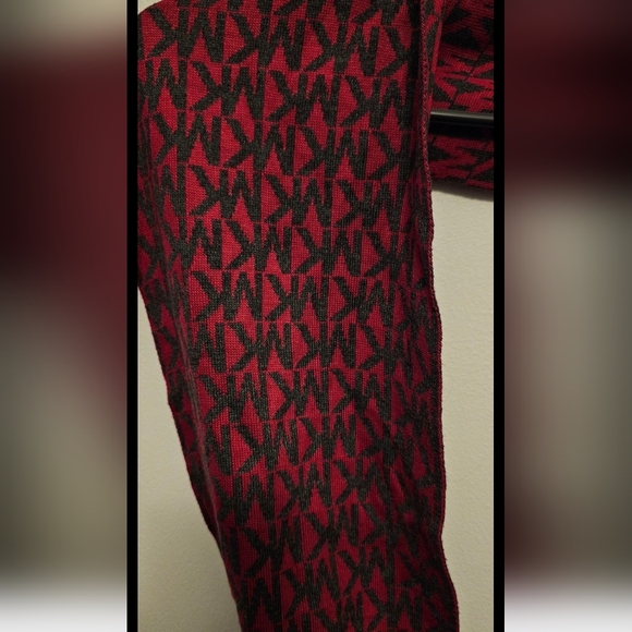 Michael Kors Red & Black MK Print Infinity Scarf - Picture 2 of 3